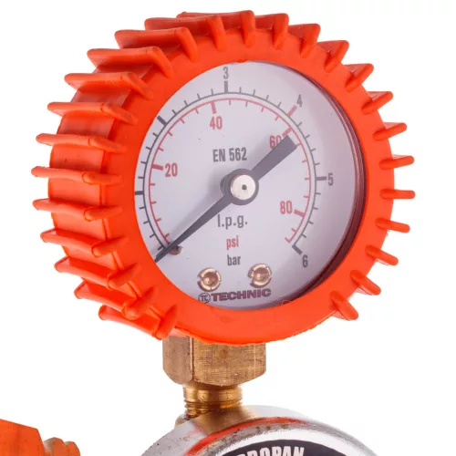 Regulator profesional de presiune pentru gaz propan–butan (PB) cu manometru, carcasă din alamă, domeniu presiune intrare 0–15 bar, presiune de ieșire reglabilă 0–4 bar, debit maxim 4 m³/h, racord intrare 21,8 × 1/14 filet stânga model ZR-15P