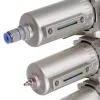 Stație de pregătire a aerului de precizie cu 3 filtre de vopsire – 5 µm, 0,3 µm, 0,01 µm, cu racord filetat 1/2", cuple rapide (bloc de pregătire a aerului)