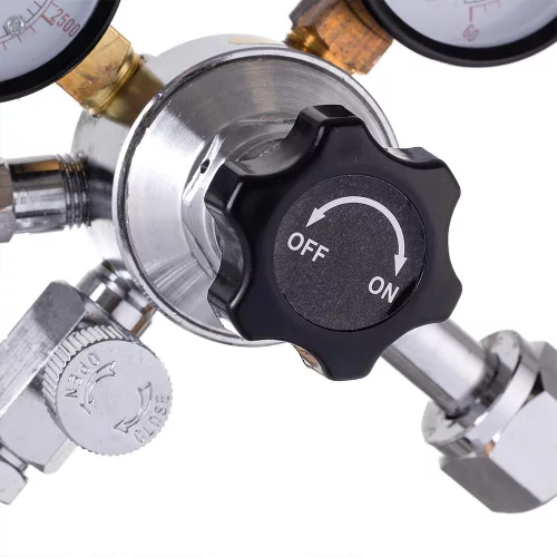 Reductor Dioxid de Carbon cu Supapă de Siguranță pentru Apă, Bere, Vin și Cidru - Model 2082