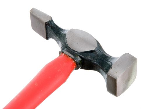 Set Ciocane pentru Prelucrarea Tablei în Geantă de Plastic, 4 Nicovale și 3 Ciocane LT-A1226-2, 26 cm, Mânere din Fibră de Carbon