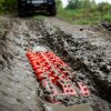 Set 2 Bucăți Capcană de Nisip pentru Off-Road 4x4, Utilizabil în Noroi și Zăpadă, Capacitate 10T, Tehnic TS503, Roșu