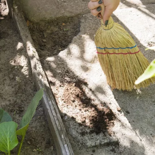 Mătură de Cirok cu Coadă Scurtă din Lemn SORGO MINI - YORK - GRĂDINĂ DIN VIS