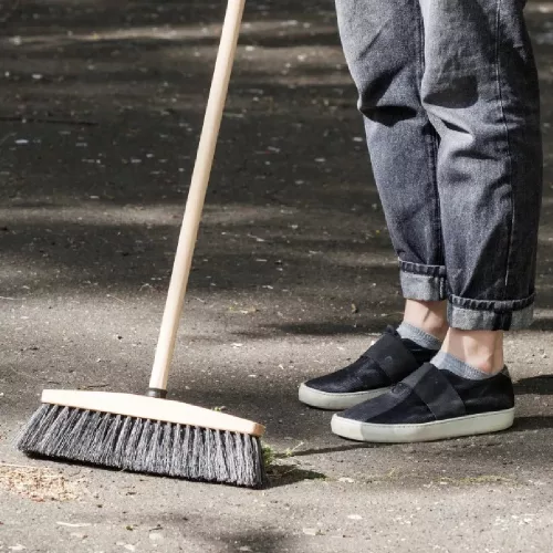 Mătură cu Bază din Lemn și Peri Naturali 40cm - YORK - CURĂȚENIE CASNICĂ