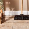 Mătură cu Bază din Lemn, Peri Naturali și Mâner de 120cm - LUX YORK CLEAN HOUSE