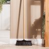 Mătură cu Bază din Lemn, Peri Naturali și Mâner de 120cm - LUX YORK CLEAN HOUSE