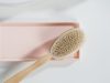 Perie de Masaj cu Două Fețe pentru Îngrijirea Spatelui - YORK (1 bucată) - Material: Lemn și Peri Sintetici, Dimensiune: Lungime Totală cu Mâner Lung
