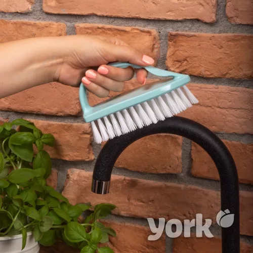 Perie de Curățare în Formă de Fier MAXI - YORK, Dimensiuni 7x9x15 cm, Material Plastic, Pentru Suprafețe Dure