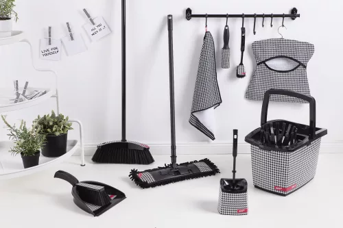 Perie de Curățenie cu Mâner Întărit 120cm, Design Lunar, Tehnologie IML - PEPITA - YORK - CLEAN HOUSE