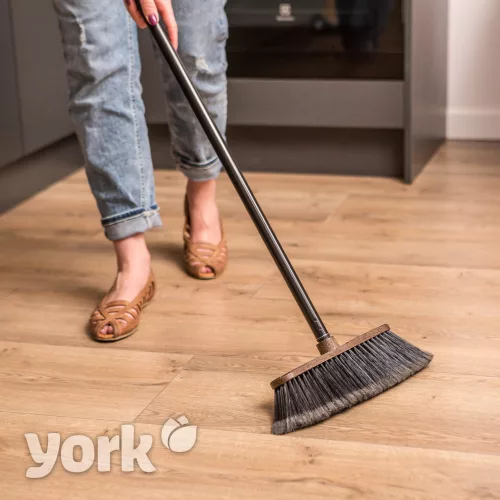Mătură 120 cm cu Mâner LEMN & CAFEA - YORK - ECO NATURAL - CURĂȚENIE CASĂ