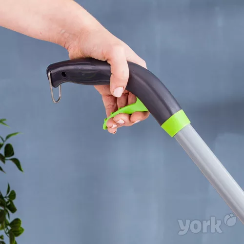 Mop Plat cu Pulverizator Clean&Spray - YORK - CLEAN HOUSE - Rezervor Integrat - Microfibră