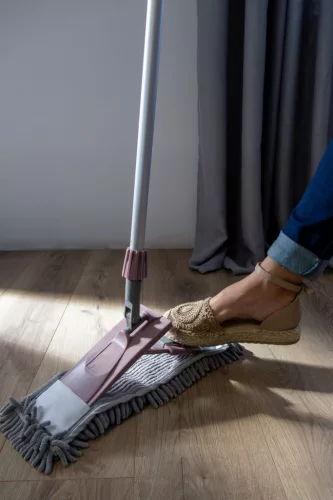 Mop Lapos York Restart cu Cap Chenille din Poliester 100% Reutilizat, Compatibil cu Toate Suprafețele, 85–140 cm