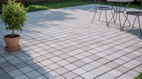 Curățare pavaje pas cu pas: soluții de curățat pavele în funcție de tipul de murdărie